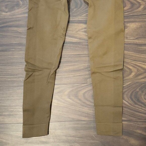 Set Active Legging in Brush - Picture 7 of 7